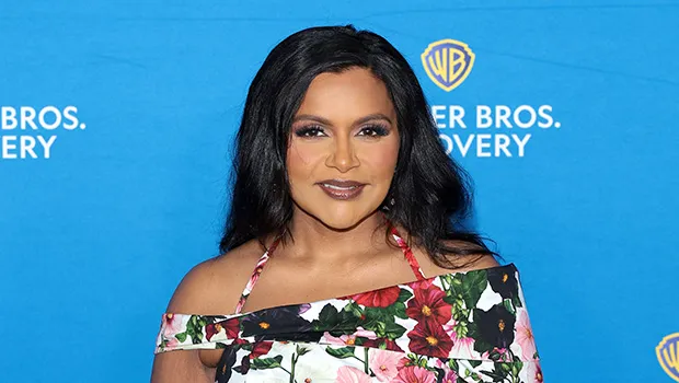 Mindy Kaling looks stunning in teal swimsuit after welcoming her third child: Photo – Hollywood Life