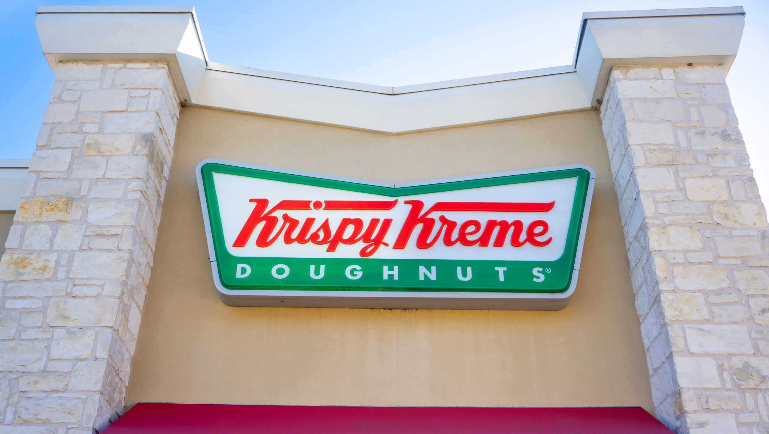 Krispy Kreme and Dr. Pepper Collaborate for Football Season Collection